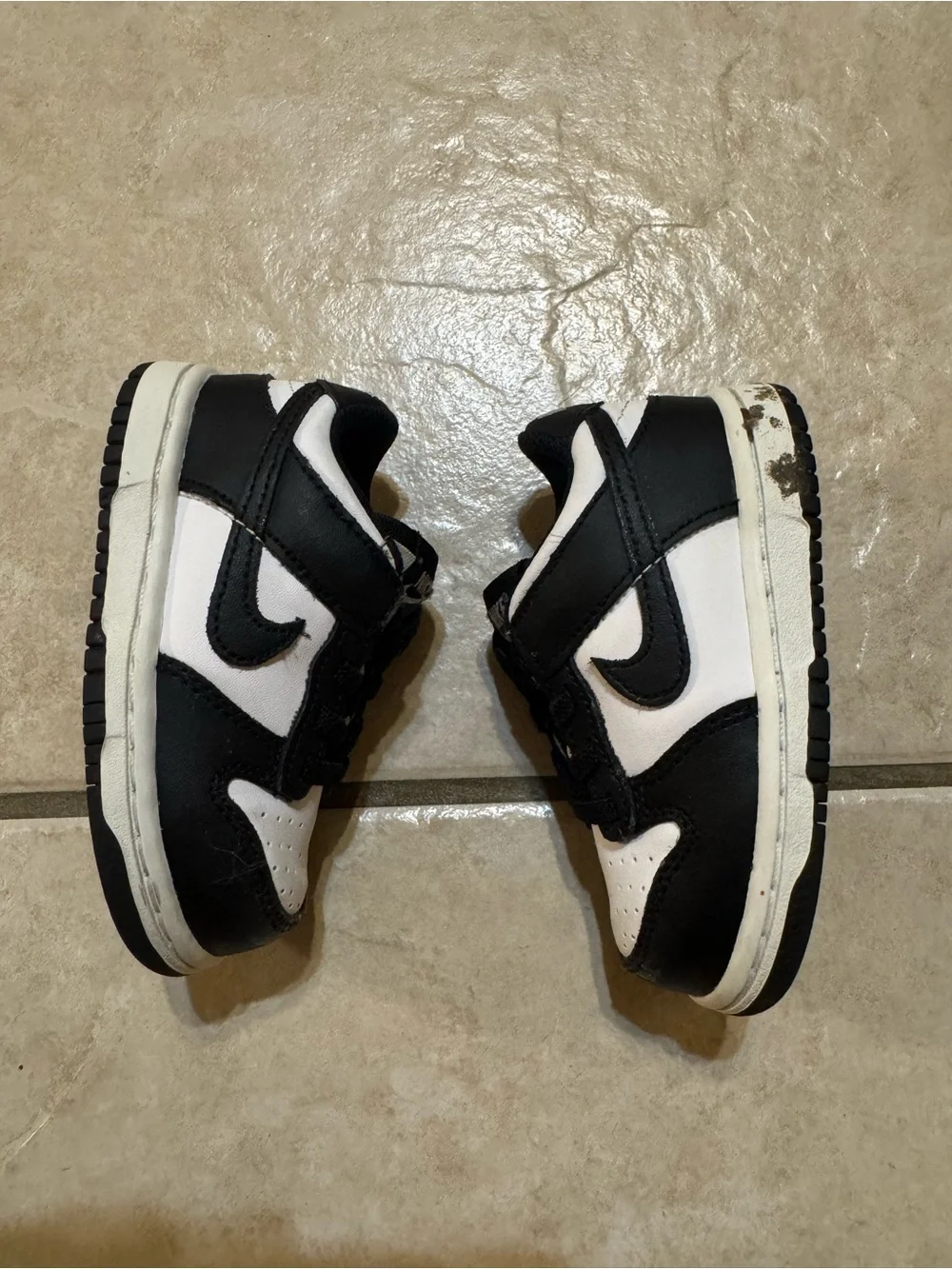 Nike Toddler Black and White Low-Top Sneakers